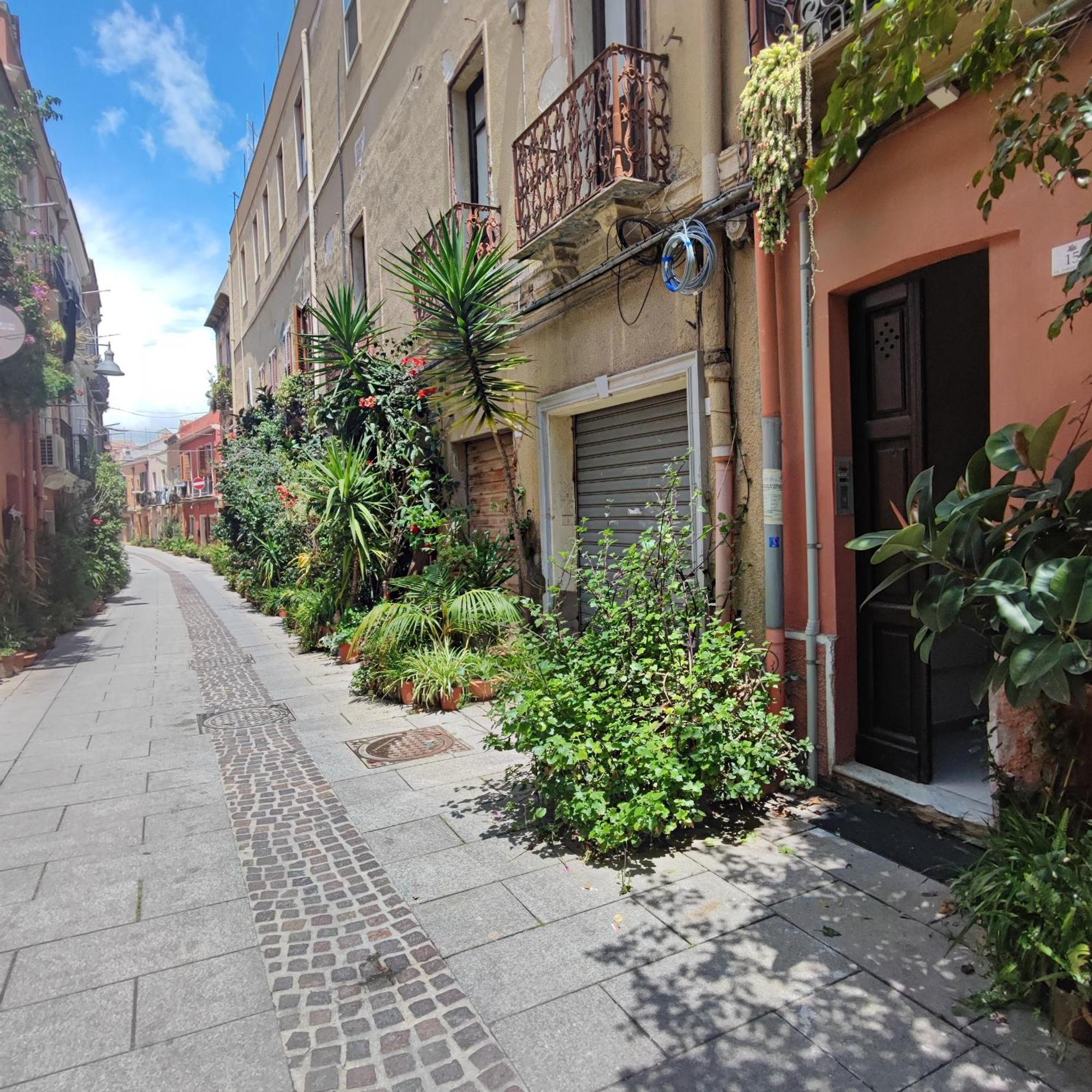 La Casetta Nel Centro Cagliari Exterior foto